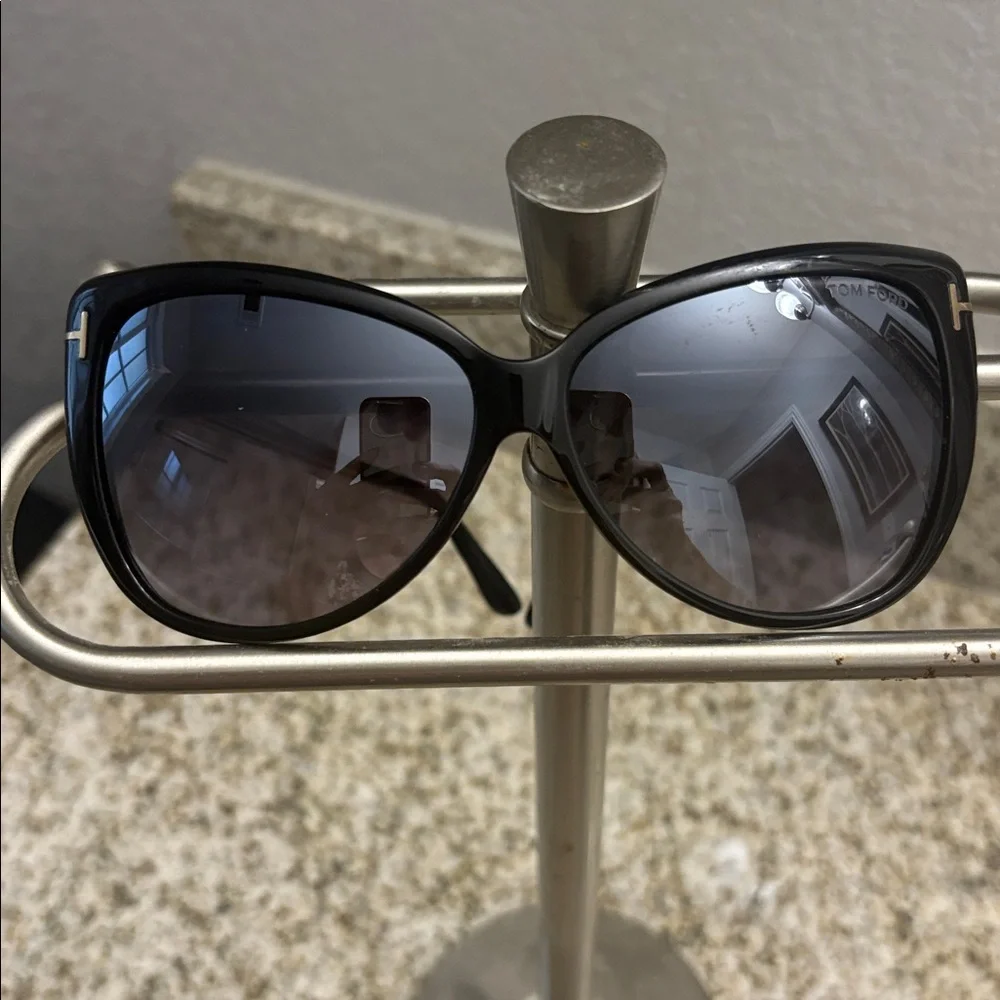 Authentic Tom Ford Reveka Sunglasses